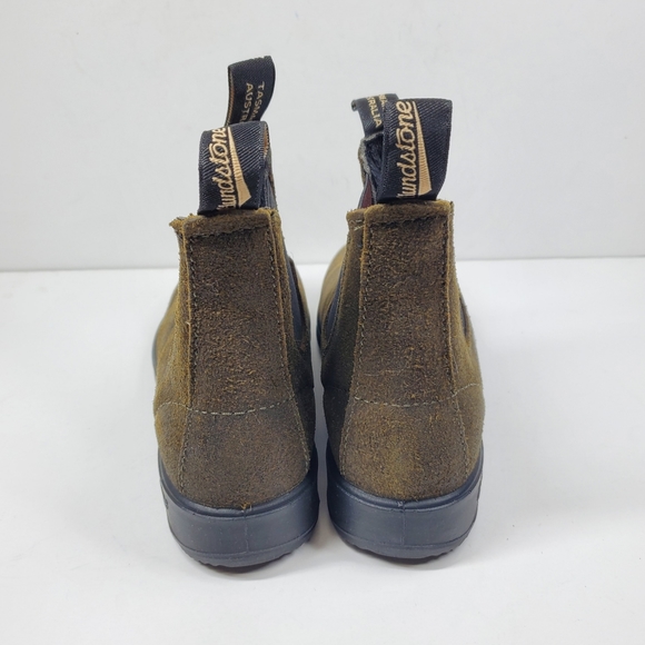 New Blundstone 1615 Olive Chelsea Boots - Picture 3 of 5